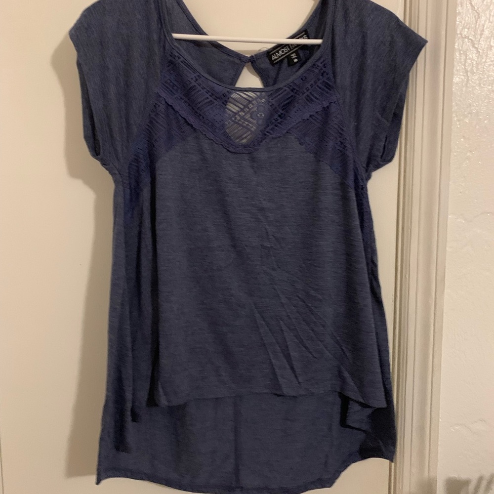 Nice high low shirt